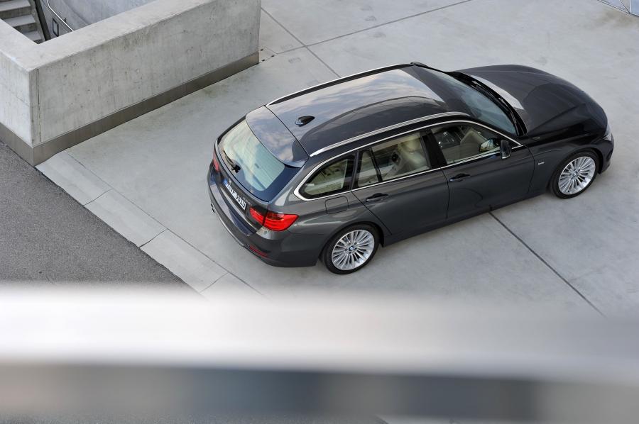  BMW 328i Touring Luxury 2012 года  (фото 125 из 200)